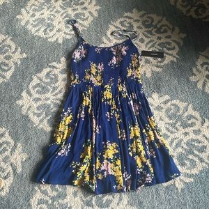 Lulus, Blue floral dress, M